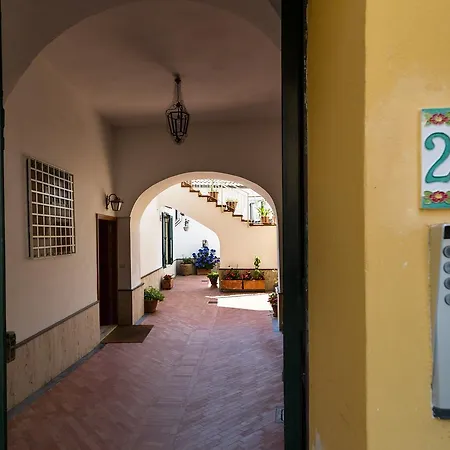 Rosaria Amalfi Coast 3* Vietri sul Mare